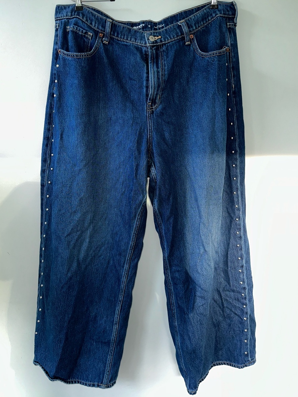 Old Navy Drapey Denim Studded Wide Leg 18